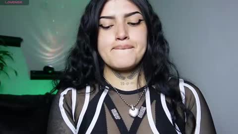 Sari  online show from 09.29.25