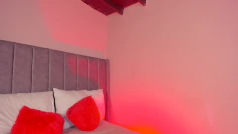 Sara Garcia online show from 12.02.25