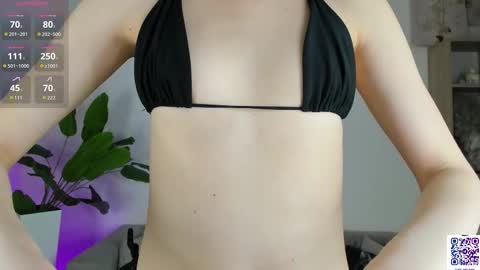 Your Selena 3 online show from 02.26.26