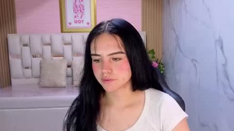 Sara  online show from 06.17.26