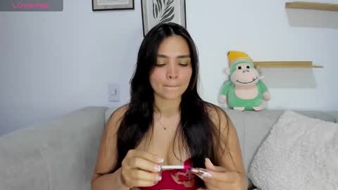 Snapshot of saritadolly_ chatting on 09.26.25 Sara Cute online show from 09.26.25