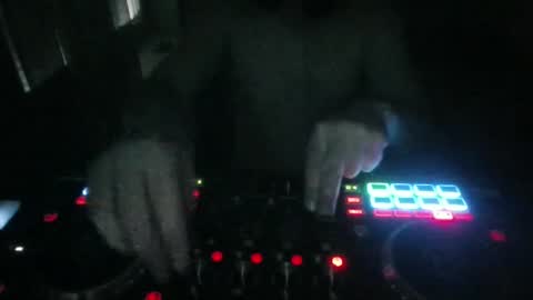 sasch1982h online show from 12.14.25