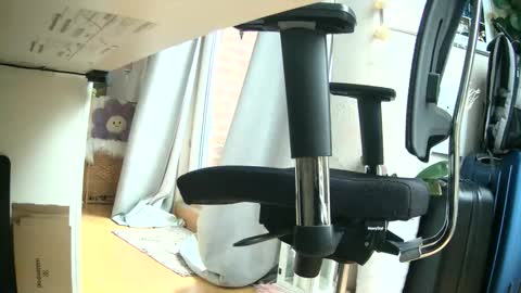 Snapshot of saschaalesi1976 chatting on 09.25.25 saschaalesi1976 online show from 09.25.25