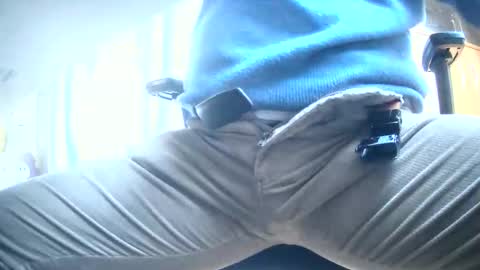 Snapshot of saschaalesi1976 chatting on 11.02.25 saschaalesi1976 online show from 11.02.25