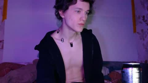 Snapshot of sasha_bb21 chatting on 04.21.26 sasha_bb21 online show from 04.21.26