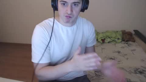 Snapshot of sasha_calvin chatting on 10.08.25 sasha_calvin online show from 10.08.25