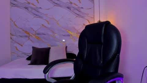 Sasha online show from 02.01.25