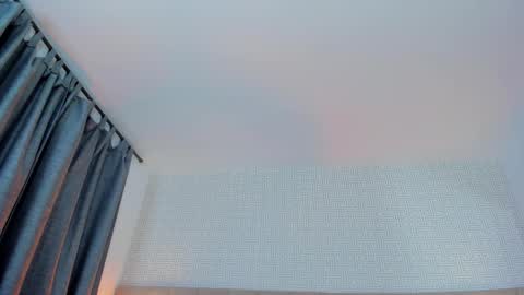 Sasha online show from 11.18.25