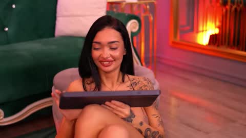 Dennise online show from 03.04.25