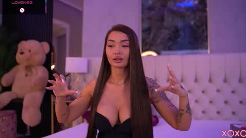 Dennise online show from 09.27.25