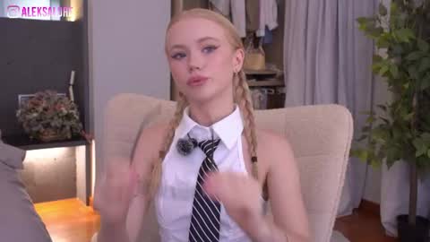 sashalore online show from 07.18.26