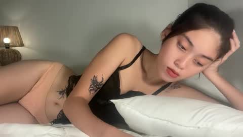 Snapshot of sashi_kaye chatting on 03.19.26 sashi_kaye online show from 03.19.26