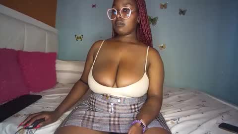 Snapshot of sassy100936 chatting on 04.25.26 Spicyd online show from 04.25.26