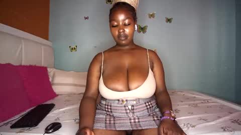 Snapshot of sassy100936 chatting on 06.26.26 Spicyd online show from 06.26.26