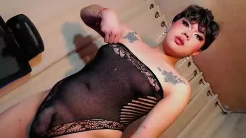 Snapshot of sassyffyra69 chatting on 05.30.26 MARIO LABO online show from 05.30.26