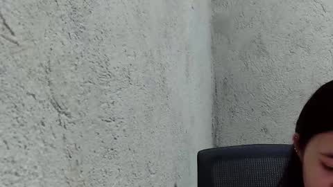 sassygurllll online show from 12.20.24