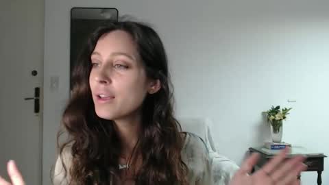 Snapshot of sassylilah chatting on 12.03.25 Lilah online show from 12.03.25