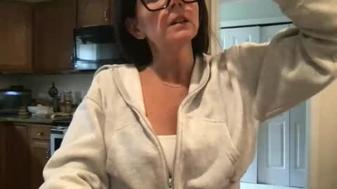 Snapshot of sassynsweetmilf chatting on 05.22.26 sassynsweetmilf online show from 05.22.26