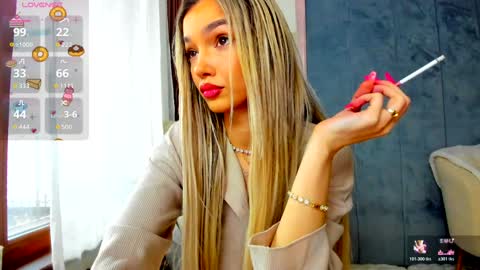 Snapshot of sassyt33n chatting on 02.11.26 sassyt33n online show from 02.11.26