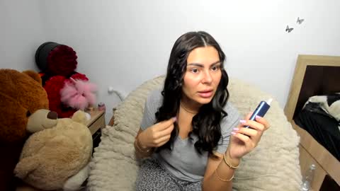 sassytiff online show from 02.08.26