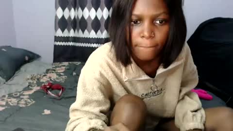 Snapshot of sassyvece12 chatting on 08.08.26 Sassy online show from 08.08.26