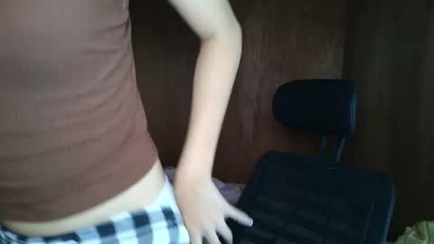 Snapshot of saszzyyumiie chatting on 09.11.25 saszzyyumiie online show from 09.11.25