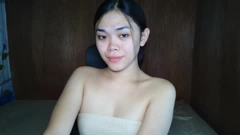 Snapshot of saszzyyumiie chatting on 09.22.25 saszzyyumiie online show from 09.22.25