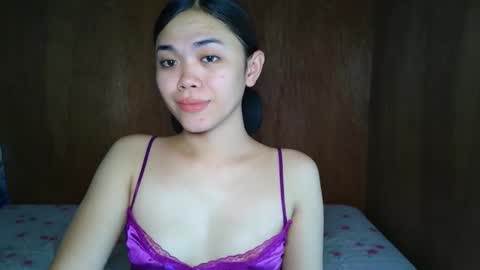 Snapshot of saszzyyumiie chatting on 10.18.25 saszzyyumiie online show from 10.18.25