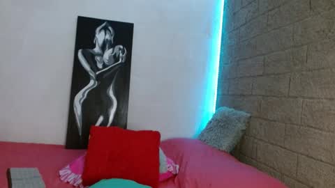 Snapshot of sativa_29 chatting on 12.11.24 Sativa online show from 12.11.24