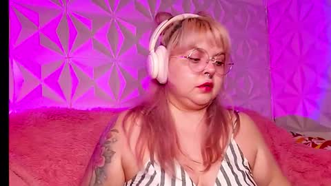 Gina George online show from 02.01.26