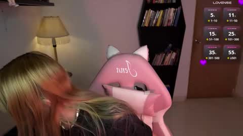 I AM JENN  online show from 02.06.26