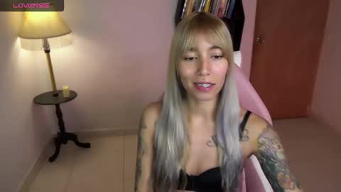 I AM JENN  online show from 02.15.26