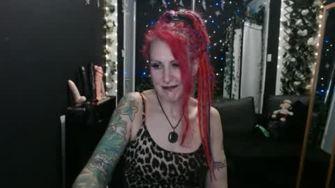 SaucySky online show from 02.24.25