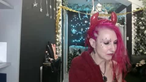 SaucySky online show from 10.27.25