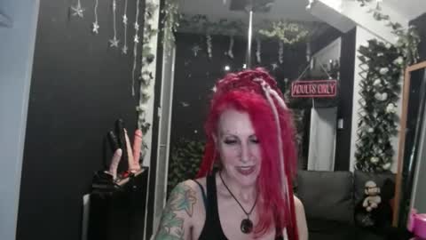 SaucySky online show from 02.18.26