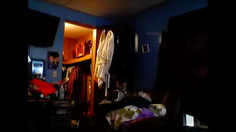 Bugglove online show from 12.13.24