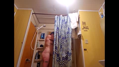 Bugglove online show from 12.18.24