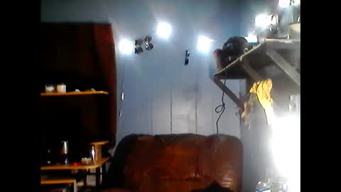 Bugglove online show from 01.13.25