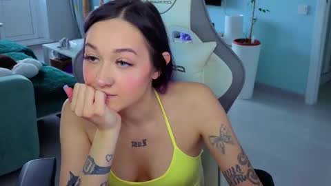 Ariel online show from 03.26.26