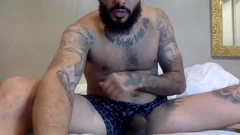 Snapshot of savagebullxxx chatting on 02.26.26 savagebullxxx online show from 02.26.26