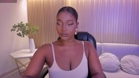 Snapshot of savannahstorm_ chatting on 05.15.26 S a v a n n a h online show from 05.15.26