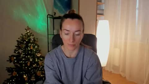 save the qween online show from 12.20.25