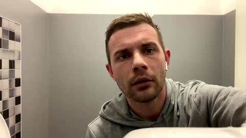 Snapshot of sawa08051989 chatting on 01.05.25 chamomile online show from 01.05.25