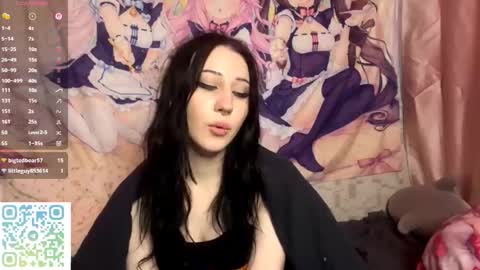 Snapshot of say_hi_emotions chatting on 10.23.25 Kate online show from 10.23.25