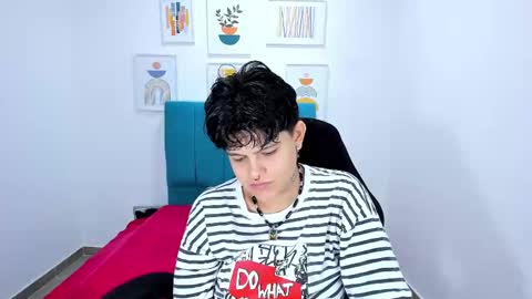 Snapshot of sayd_23 chatting on 03.08.25 sayd_23 online show from 03.08.25