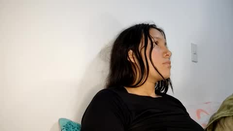 Snapshot of sayuce_black chatting on 12.20.24 sayuce black online show from 12.20.24