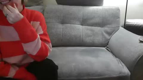 SB Couple online show from 12.29.24