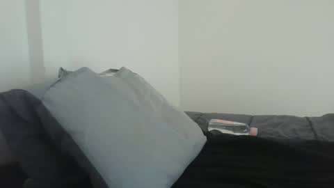 Snapshot of sbwhary chatting on 01.18.25 sbwhary online show from 01.18.25