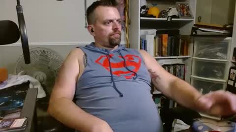 Snapshot of scarecrow2wm chatting on 09.29.25 Kent Clark online show from 09.29.25