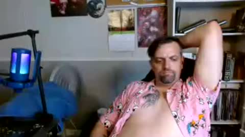 Snapshot of scarecrow2wm chatting on 06.27.26 Kent Clark online show from 06.27.26